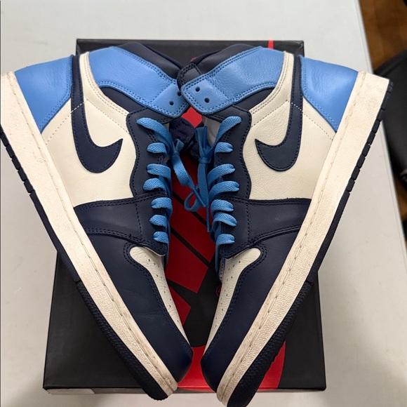 Jordan 1 Retro Obsidian (FIRM ON PRICE) - Picture 7 of 9